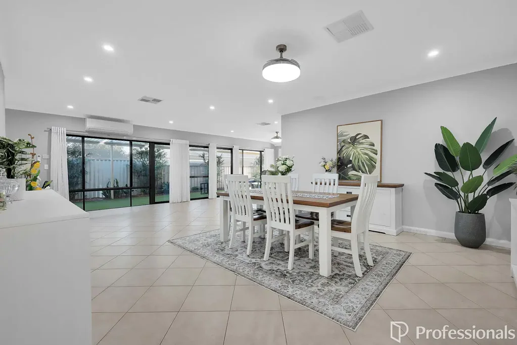 Southern River 4Kwarto Beautiful Family Home In Harrisdale High School Zone!