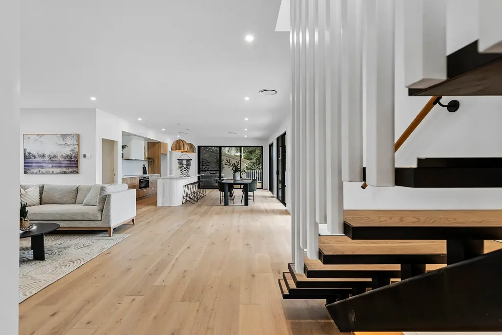 Mollymook Beach 6ਬੈੱਡਰੂਮ BRAND NEW RESORT-STYLE BEACH HOME