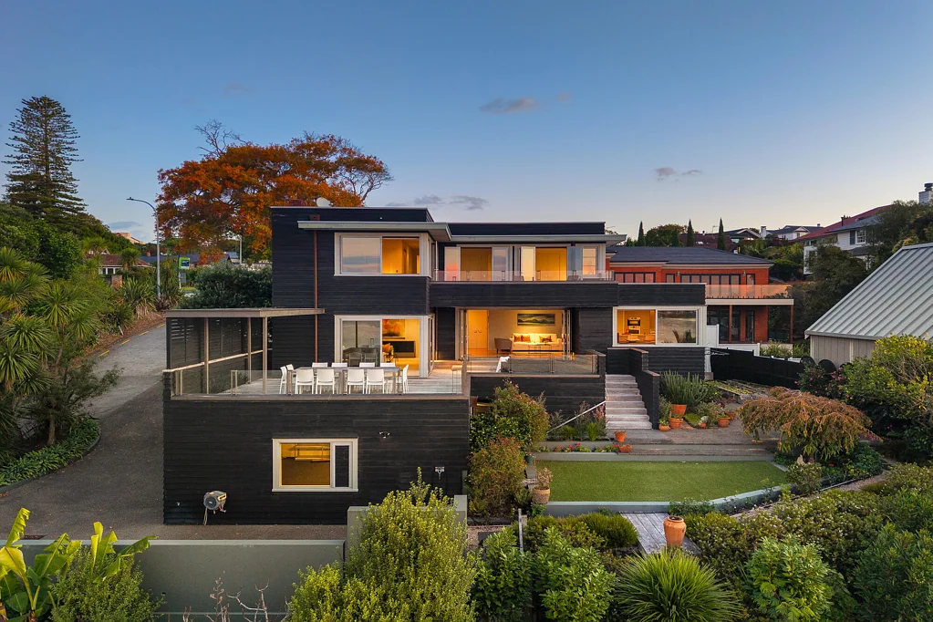 Remuera 4部屋 RARE WATERFRONT LIVING ON VICTORIA AVENUE