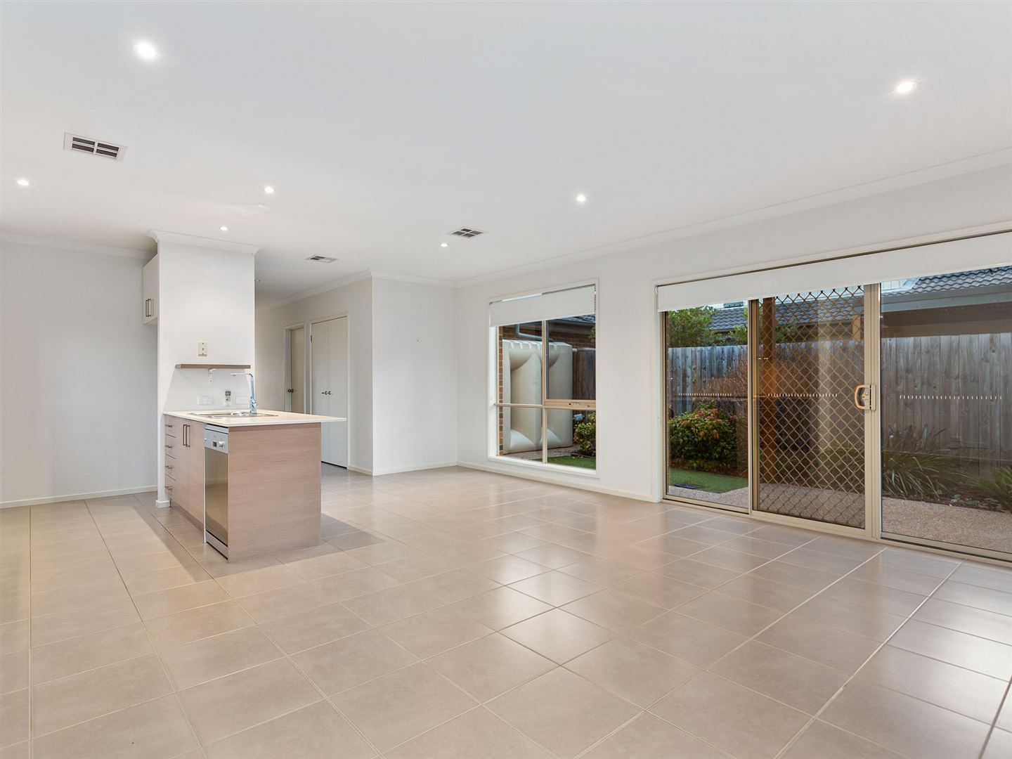 1A ANNETTE CT, HASTINGS VIC 3915, 0 phòng ngủ, 0 phòng tắm, Townhouse