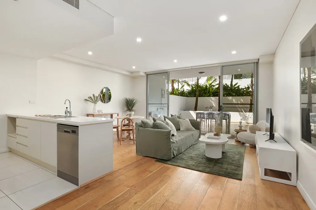 6/12 Roger Street, Brookvale, NSW 2100, 2 Bedrooms, 2 Bathrooms, Apartment
