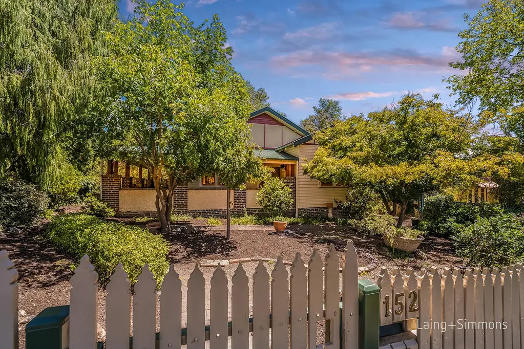 152 Taylor Street, Armidale, NSW 2350
