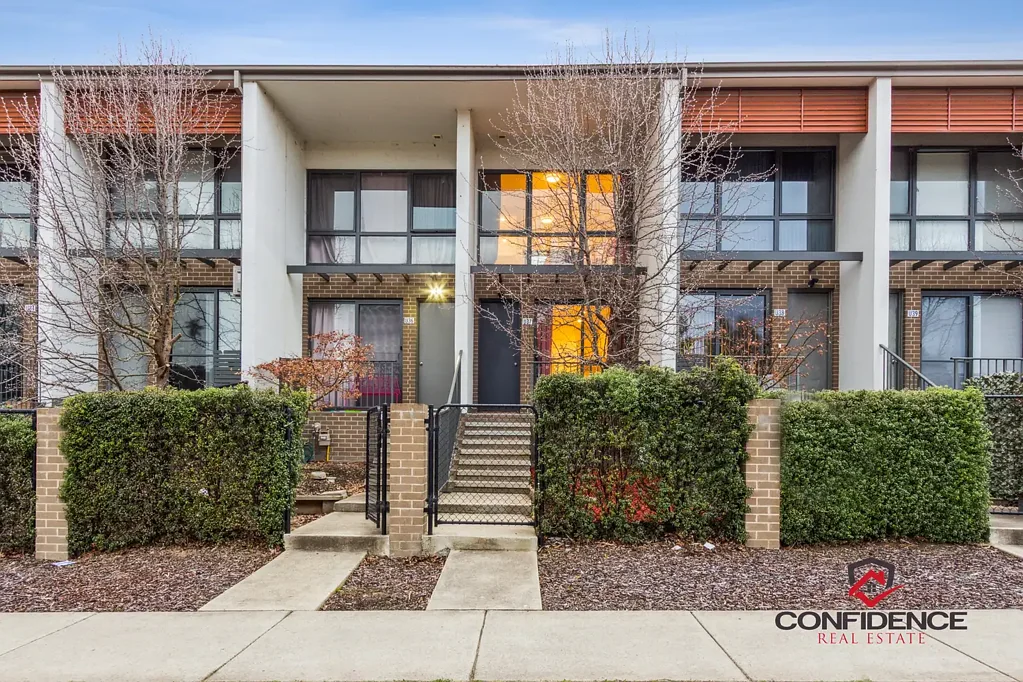 Lawson 2ਬੈੱਡਰੂਮ Modern, Low Maintenance Living in a Prime Lawson Location