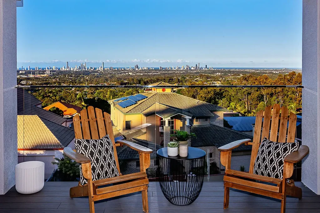 6 Galleria Court, Highland Park, QLD 4211