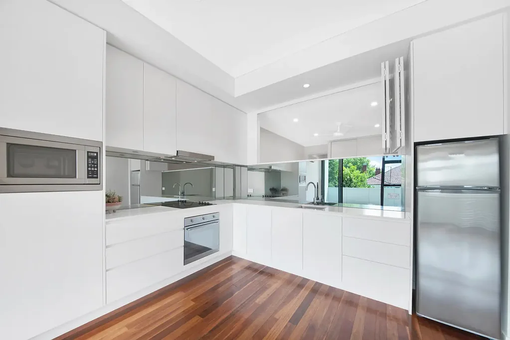 Don't miss this brilliant two bedroom two bathroom in North Sydney