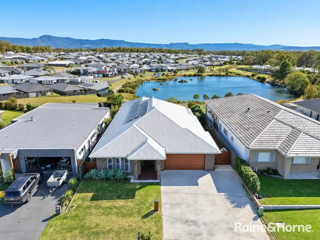 South Nowra 5બેડરૂમ An Outlook You'll Love Coming Home To