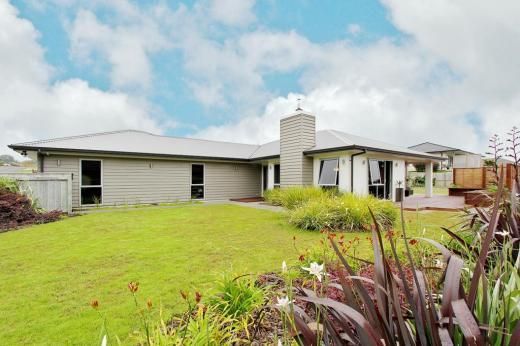 42 Ainslee Street, Highlands Park, New Plymouth, 4 habitaciones, 0 baños