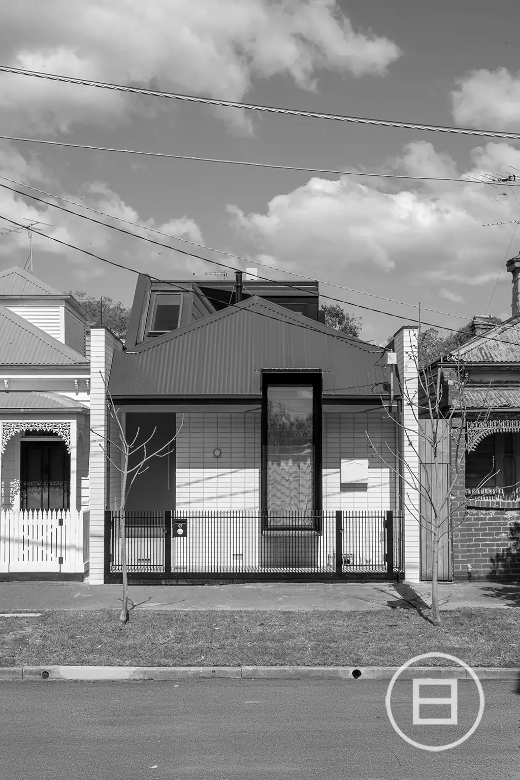 Albert Park 2房 Albert Park抢手地址 两卧两卫 新住宅 实木Melbourne山毛榉地板 无缝过渡 精致低维护 Auction Saturday 11th October at 1:30pm