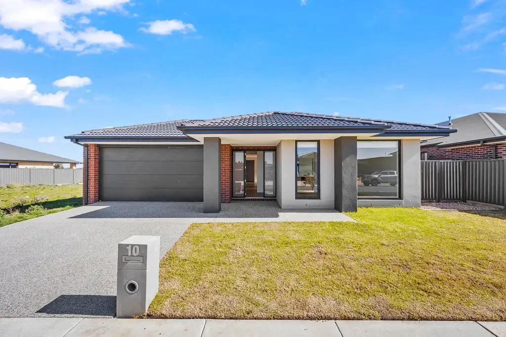10 Sells Road, Lucas, VIC 3350