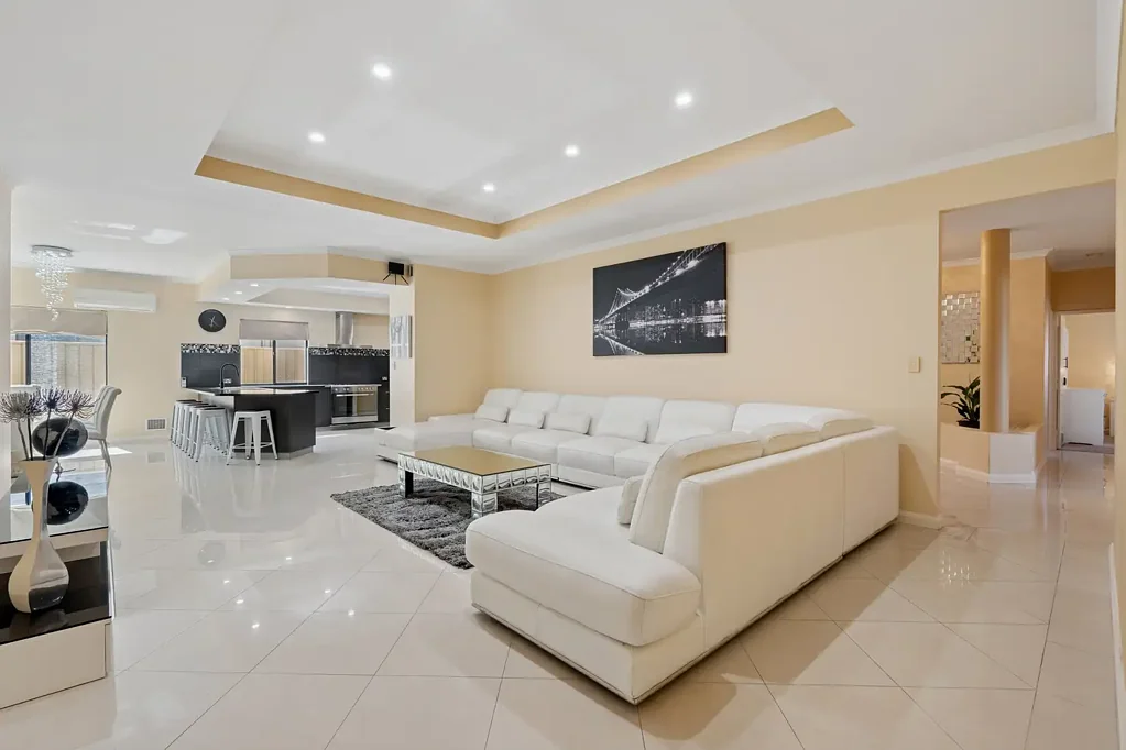 10 Fermoy Link, Darch, WA 6065