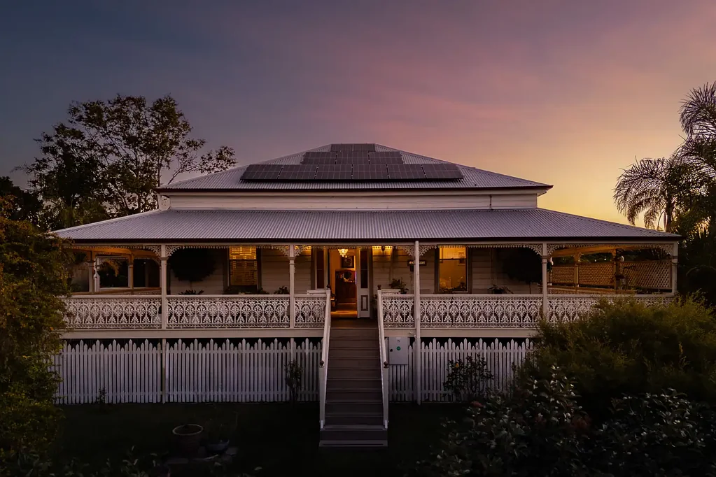 Maryborough 5ਬੈੱਡਰੂਮ Morning Light – Character, Comfort & Possibility in Historic Maryborough
Renovated Queenslander | Room to Personalise | Great Central Location