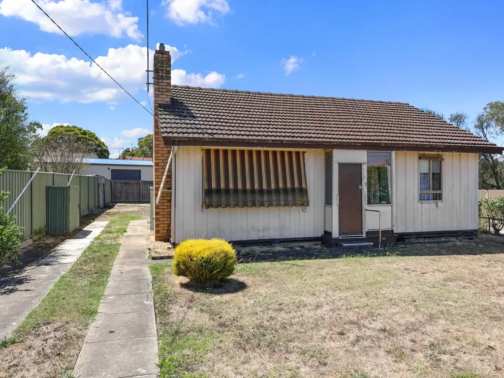 64 Kenna Avenue, Hamilton, VIC 3300