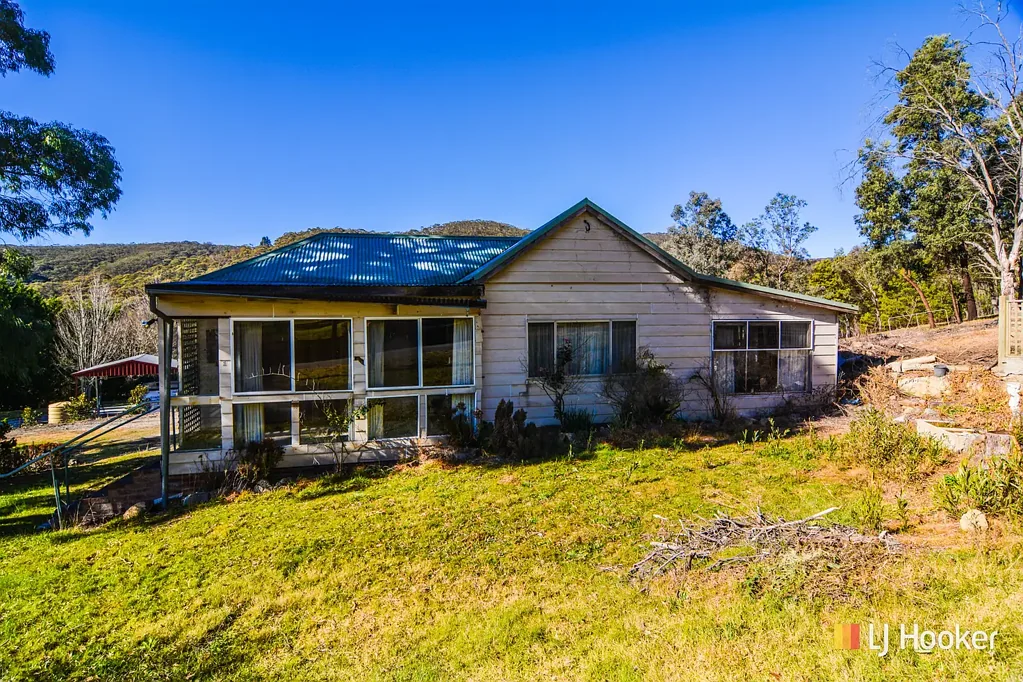 1 Hassans Walls Road, Lithgow, NSW 2790