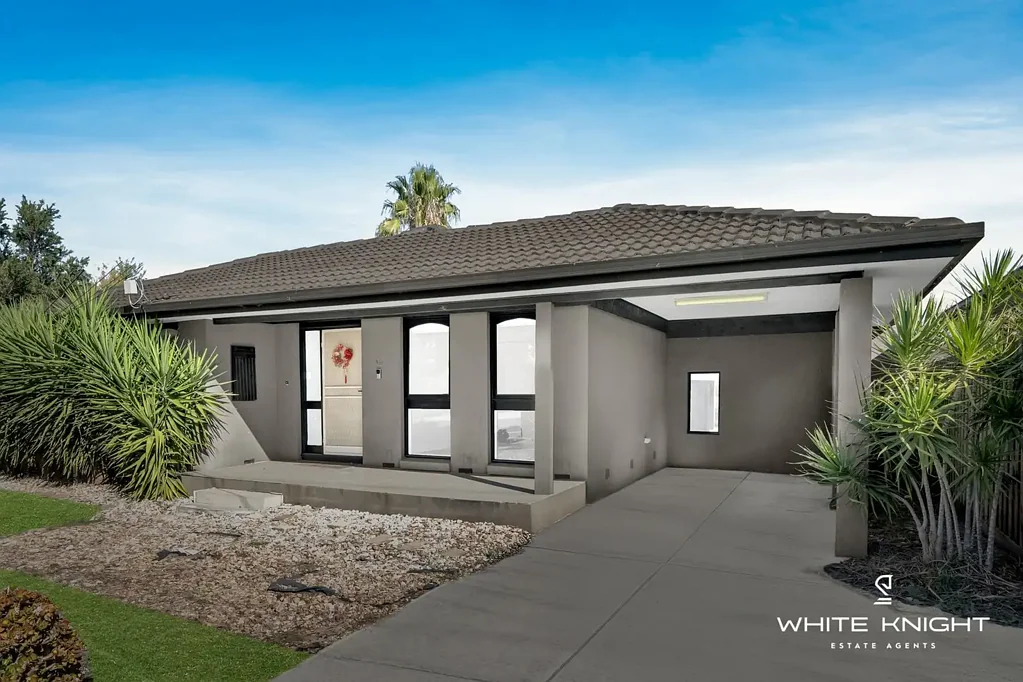 Deer Park 5 Bedroom Spacious Family Living with a Versatile Floor Plan