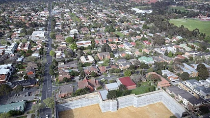 澳洲住宅审批量激增12%！但建筑商警告：这项因素将阻碍房市复苏！