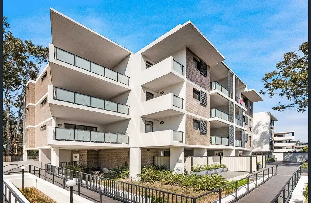 Stylish Boutique Apartment | Walk to Station