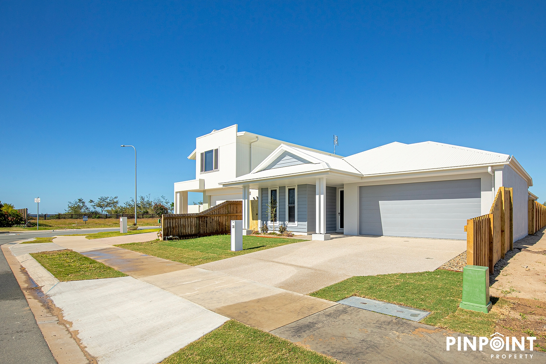 30 SEASHORE CR, MACKAY HARBOUR QLD 4740, 0 غرف, 0 حمامات, House