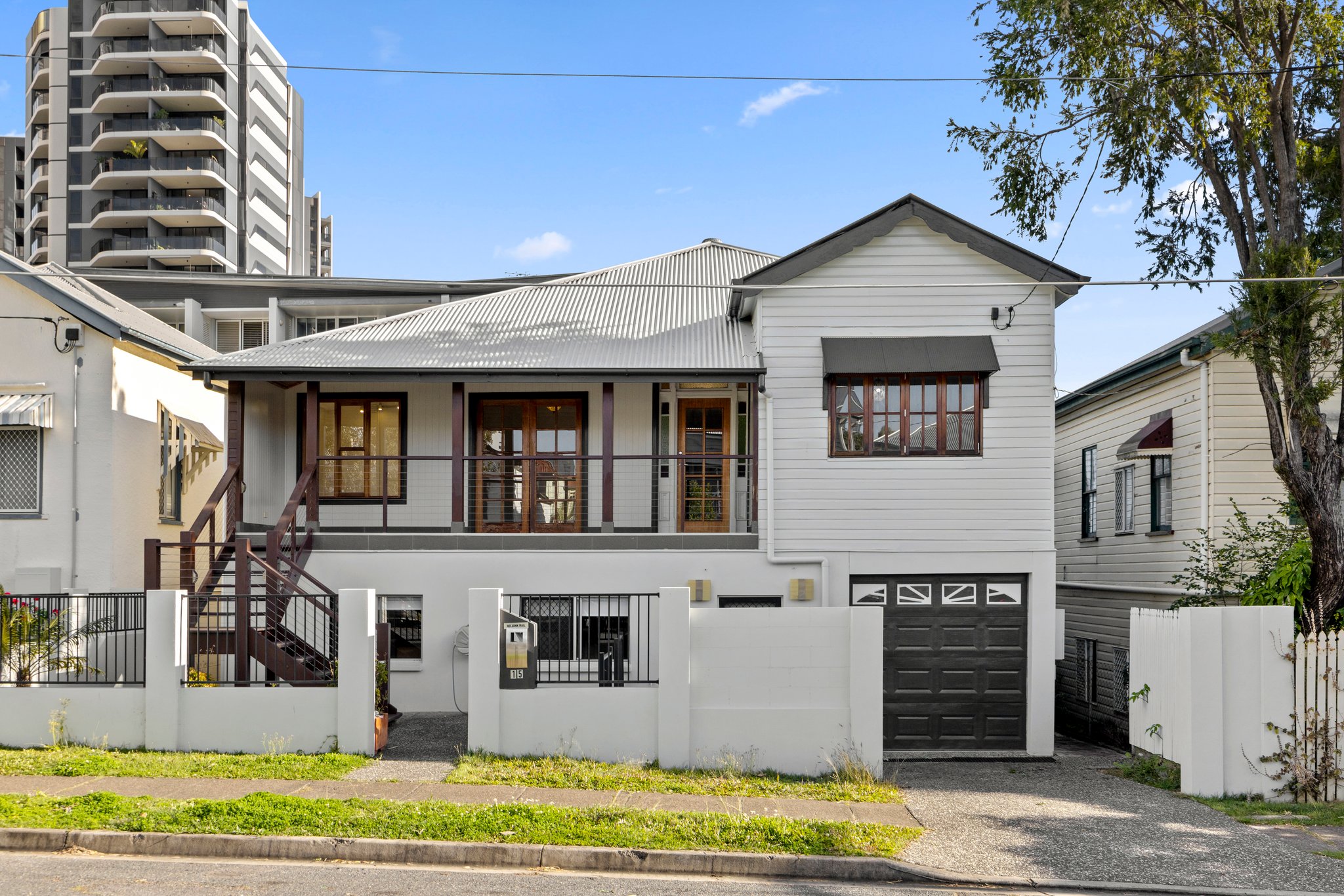 15 CAMERON ST, SOUTH BRISBANE QLD 4101, 0 chambres, 0 salles de bain, House