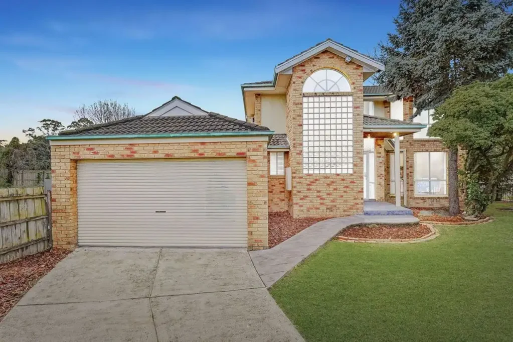 Glen Waverley 3غرفة نوم Light-filled living with spacious indoor and outdoor family spaces