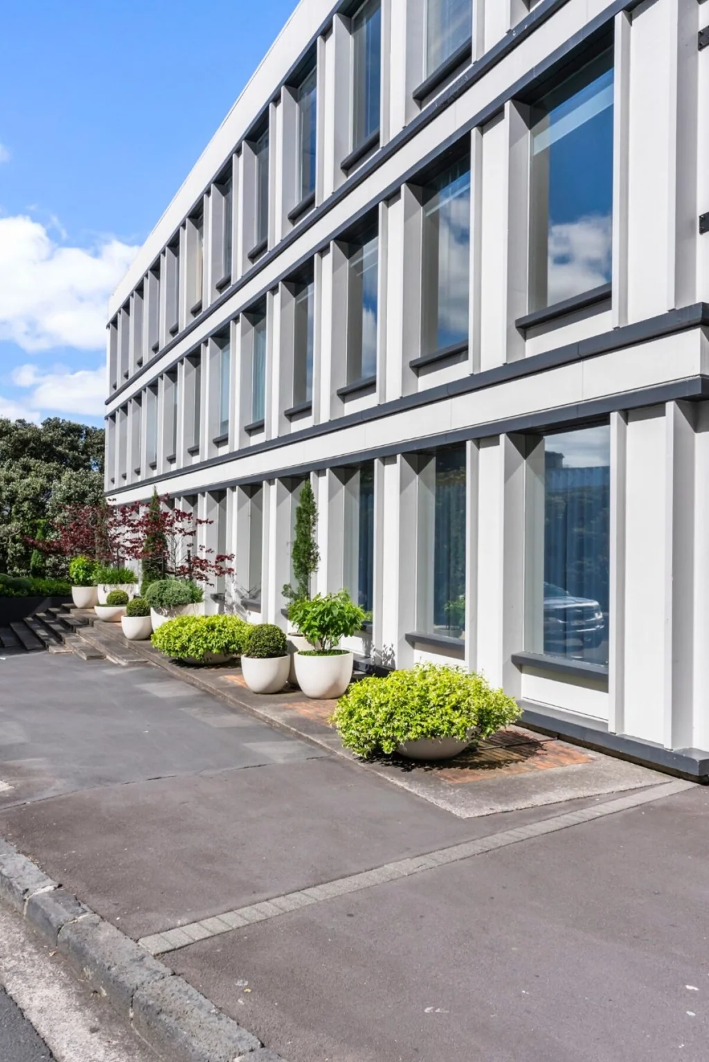 Auckland Central Immaculate open-plan fitout