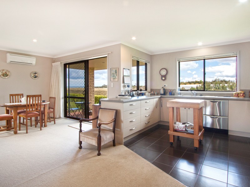 43 Malta Crescent, Katikati, Bay Of Plenty, 3 Bedrooms, 2 Bathrooms