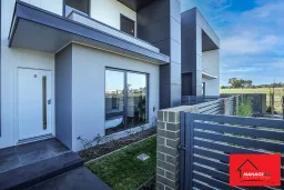 8/48 SPELDEWINDE STREET, Strathnairn