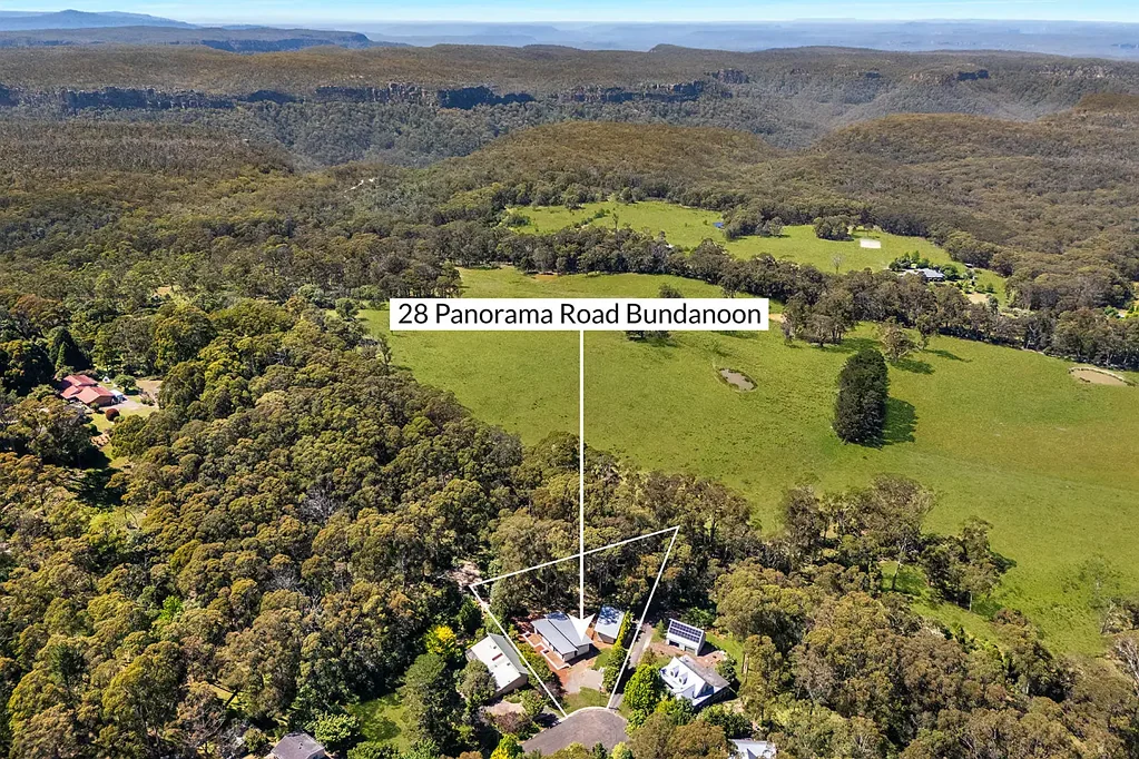 Bundanoon 4房  Stunning Opportunity - Architecturally Designed Passive Project