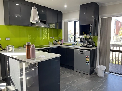 Modern 2 bedroom unit.