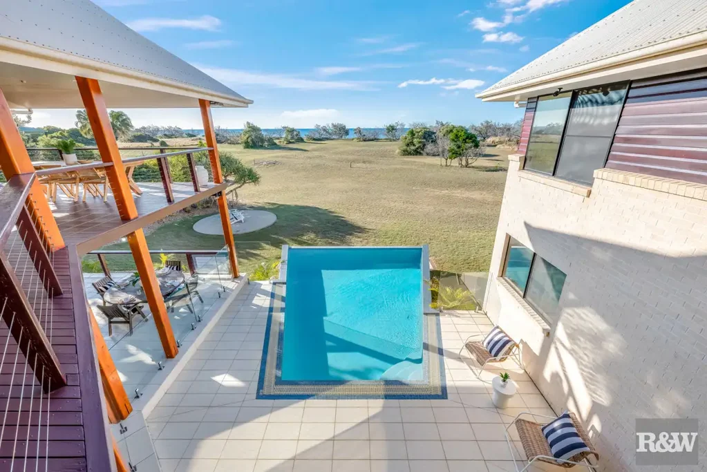 126 Sylvan Drive, Moore Park Beach, QLD 4670