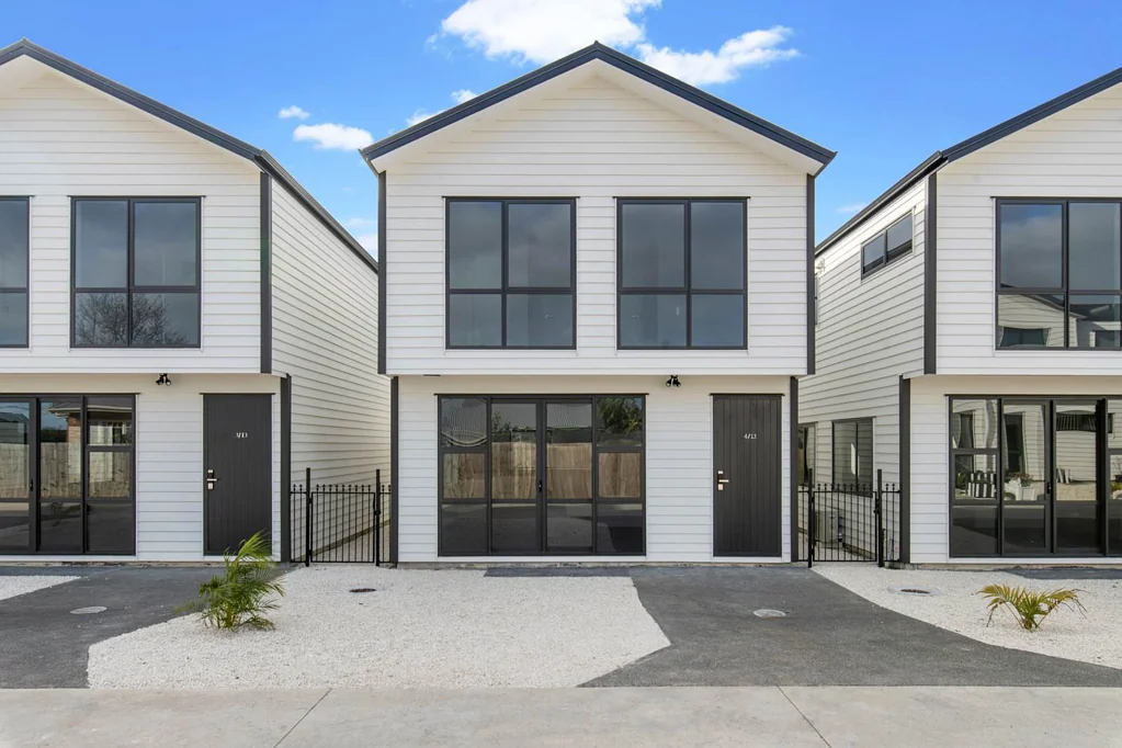 4/13 Kimpton Road, Papatoetoe, Manukau City, Auckland