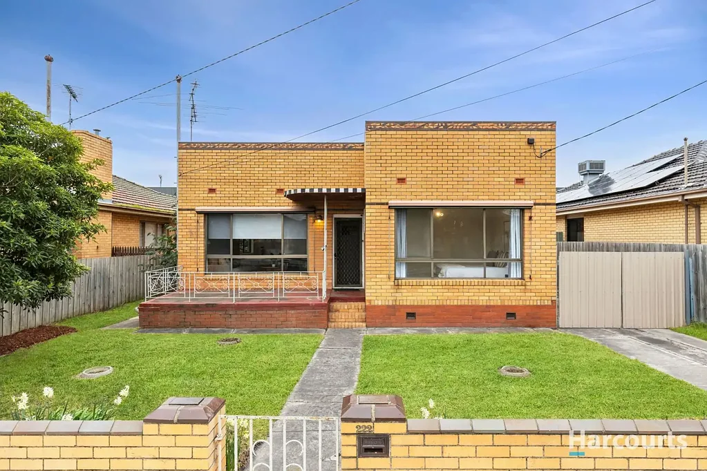 North Geelong 3房  Timeless Character, Modern Updates & Outstanding Potential