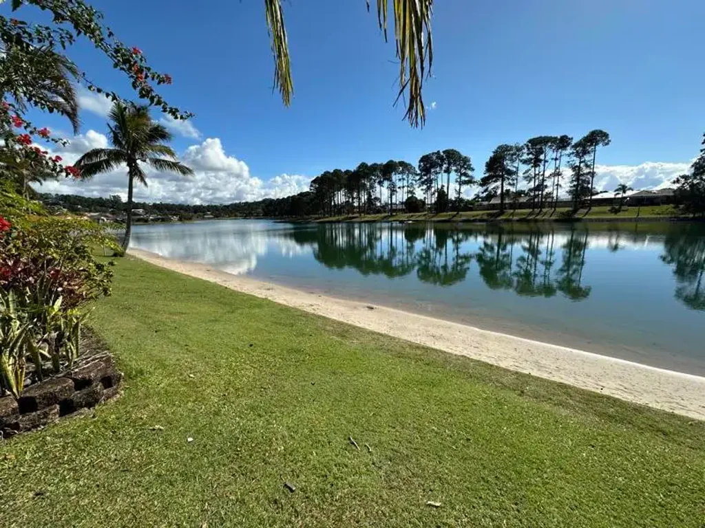 STUNNING NORTH TO WATER VIEWS - FULLY FURNISHED TOWNHOUSE