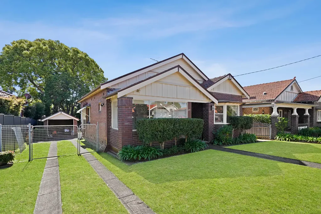 Concord West 4房 机会降临 29 THE DRIVE CONCORD WEST OPPORTUNITY KNOCKS AT 29 THE DRIVE CONCORD WEST