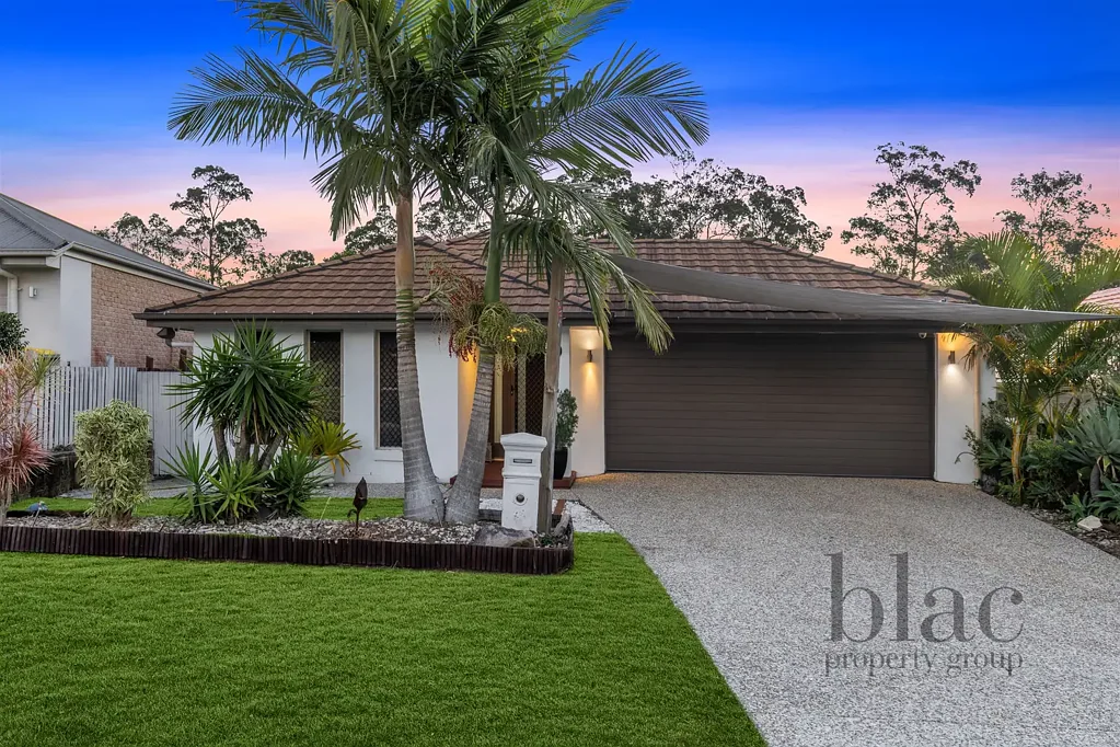 Warner 4 Bedroom GET IN QUICK! SELLER WANTS IT SOLD - STYLISH WARNER LIVING