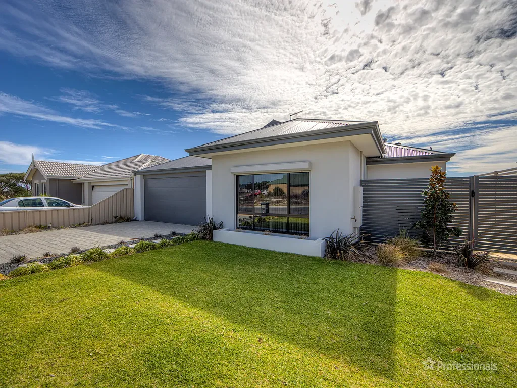 103 Ashmore Avenue, Two Rocks, WA 6037