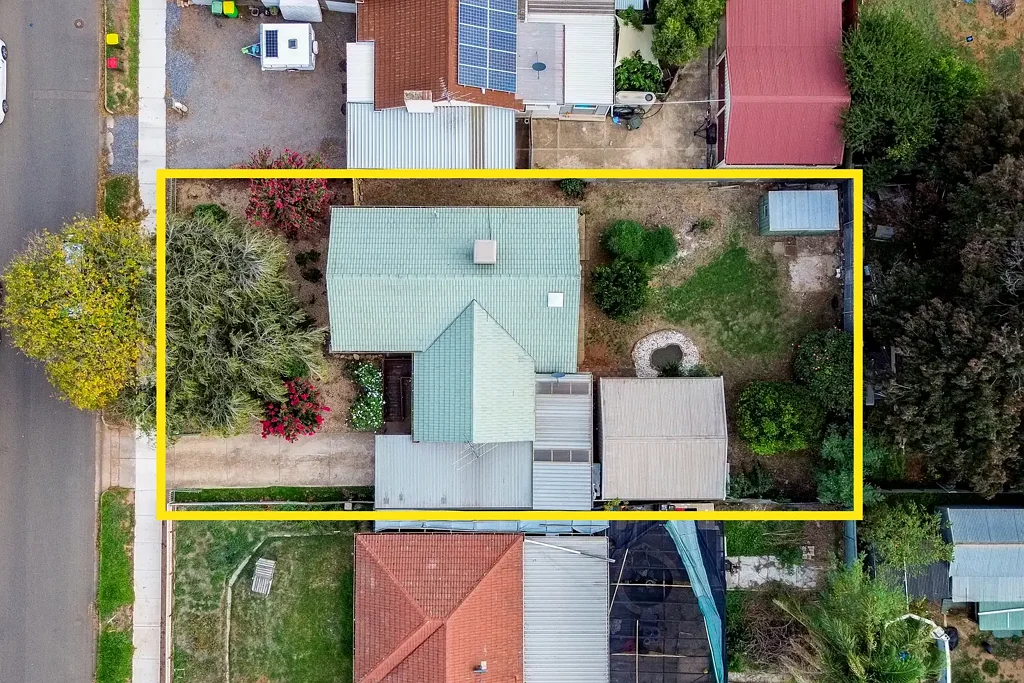 Elizabeth Downs 3Moenga MOVE IN OR RENT OUT!!