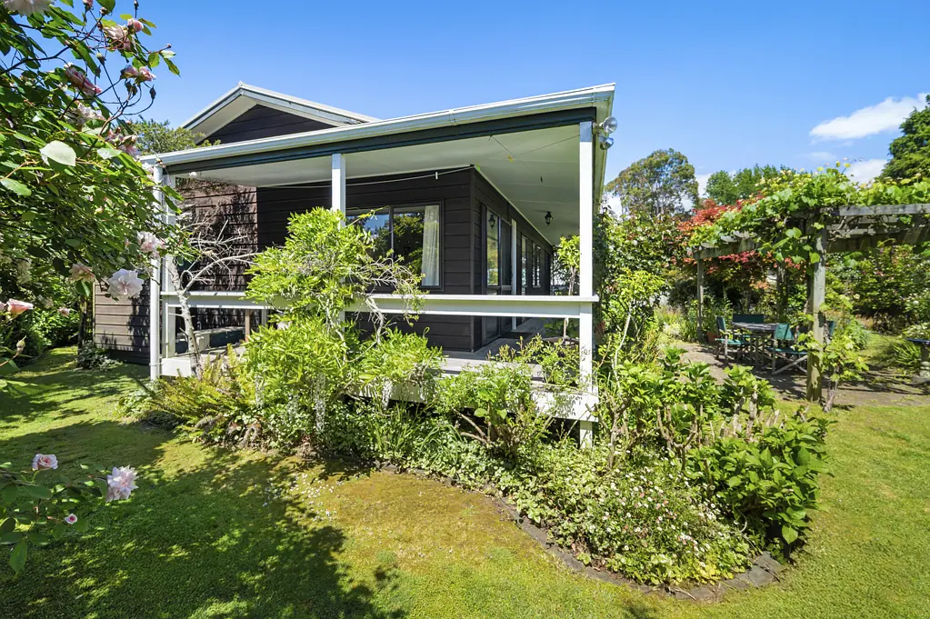 39B Aquarius Drive, Kawaha Point, Rotorua, Bay of Plenty