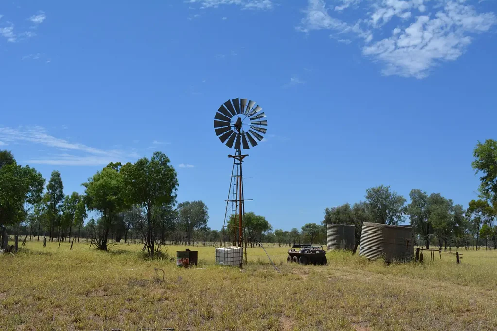 57 Diamantina  Developmental Road, Charleville, QLD 4470