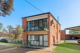 12/4 Shepherds Hill Road, Bedford Park