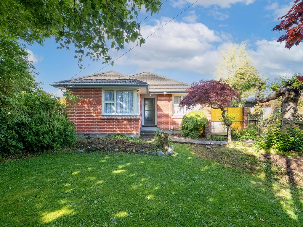 11 Reynolds Avenue, Bishopdale, Christchurch, Canterbury