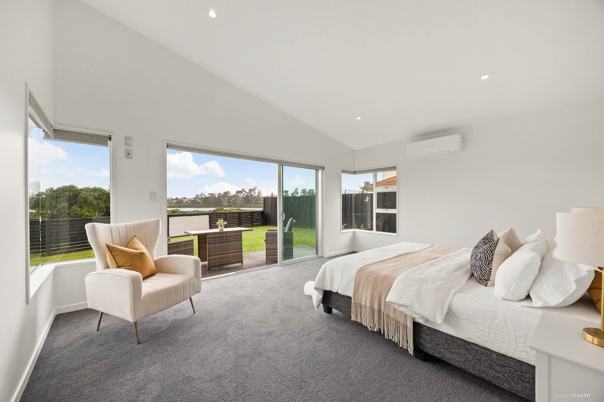 22 Stranraer Crescent, Wattle Downs, photo 4