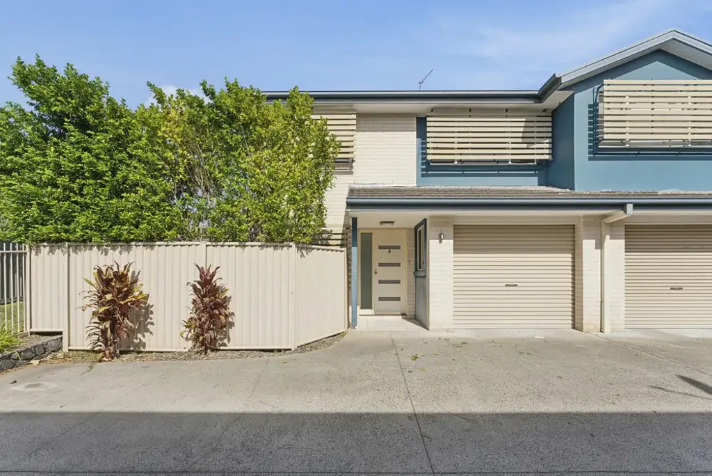 Coffs Harbour 3房  Low-Maintenance Living in Prime CBD Location
