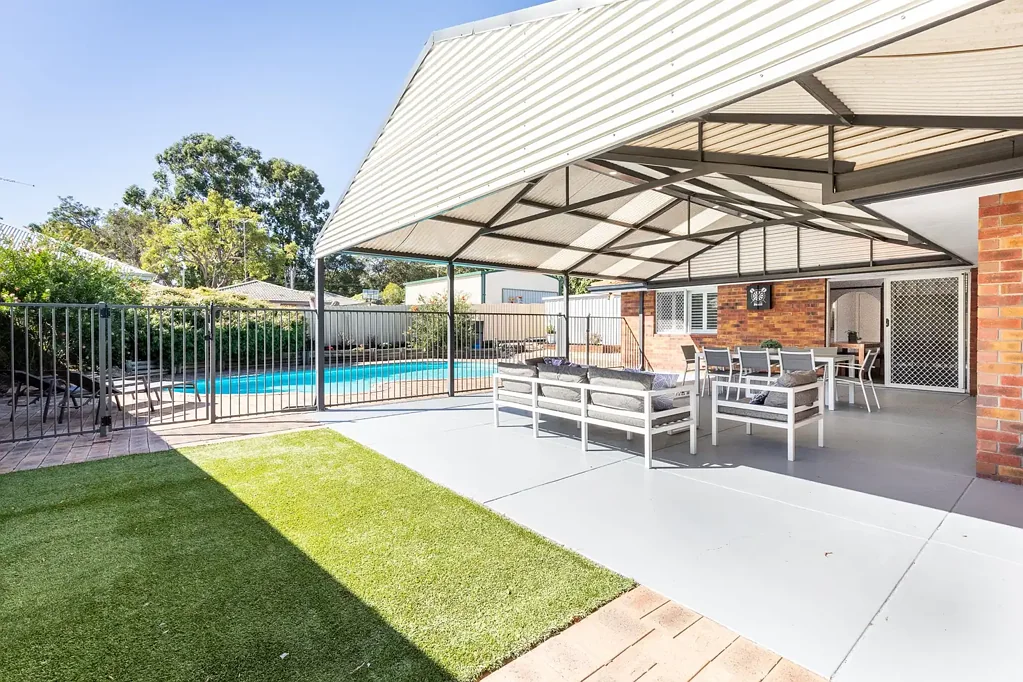 18 Manbari Crescent, Wanneroo, WA 6065
