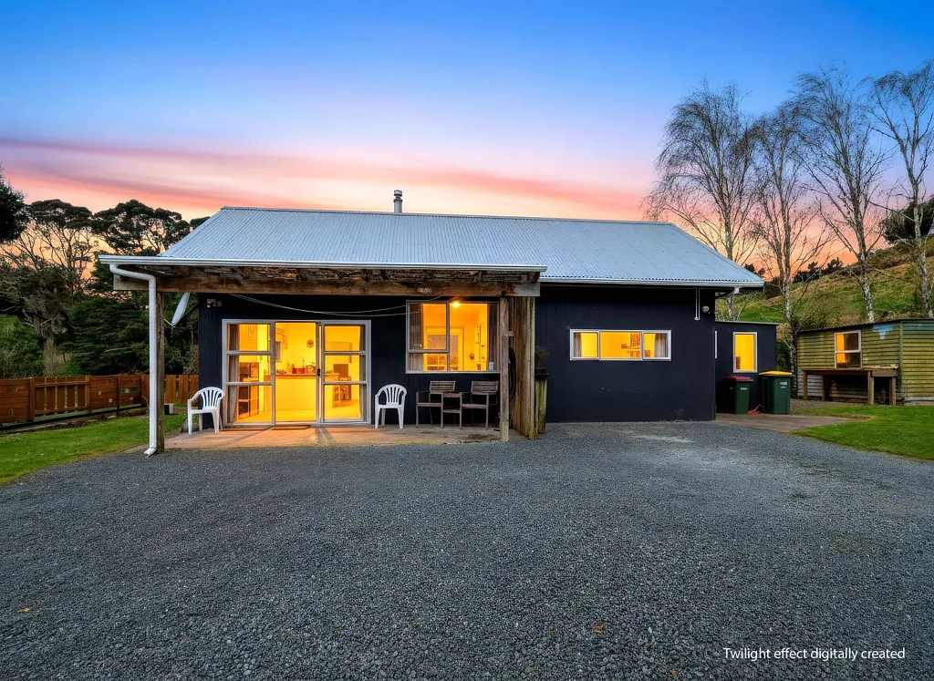 Puhoi  Listed well under CV in sought after area.