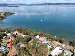 38 Coondooroopa Drive, Macleay Island