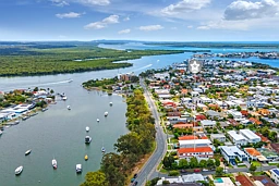 2/55 Paradise Parade, Paradise Point