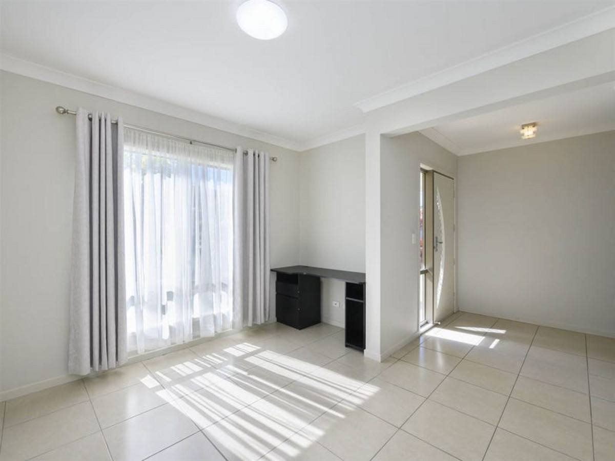 27 HUME CCT, WARNER QLD 4500, 0 Kuwarto, 0 Banyo, House