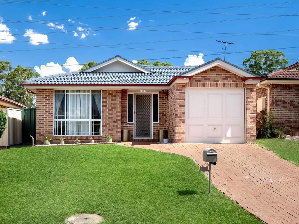 33 Candlebark Circuit, Glenmore Park, NSW 2745