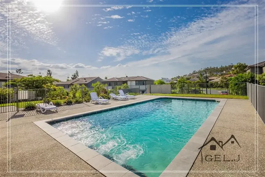 29/1 Belongil Street, Pacific Pines, QLD 4211