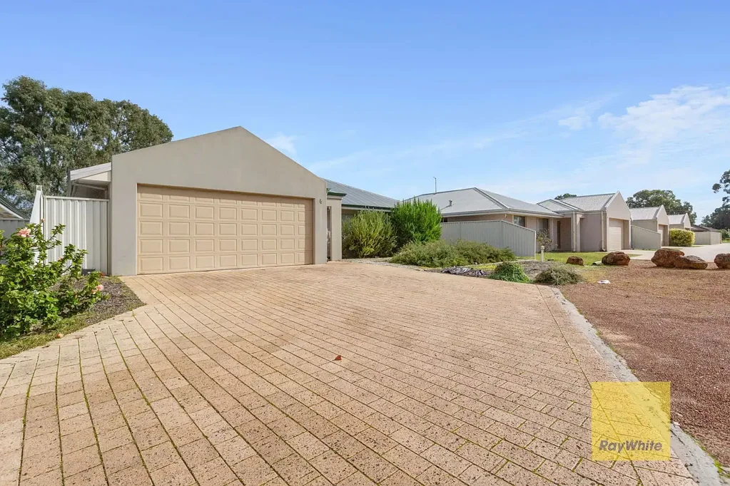 Middle Swan 3房  UNDER OFFER!